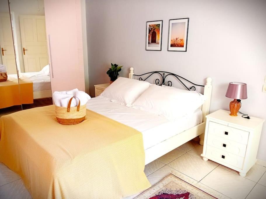 Duka'S Gardenhouse Vila Skopelos Town Exterior foto